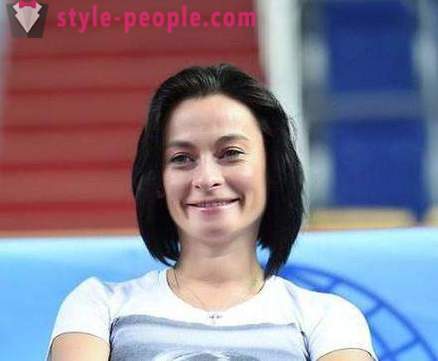 Julia Barsukov: recensioni School of ginnastica ritmica campione olimpico