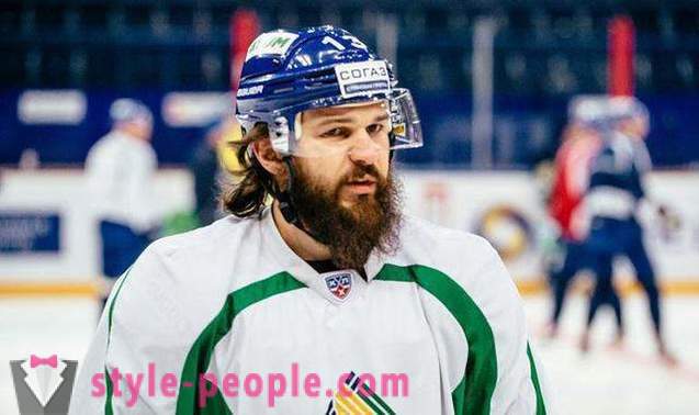 Giocatore di hockey russo Dmitry nero: biografia e la carriera nello sport