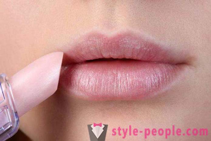 Moisturizing Lip Balm: recensioni