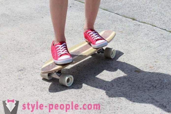 Forms skateboard: revisione dei modelli, le differenze, le caratteristiche, la scelta