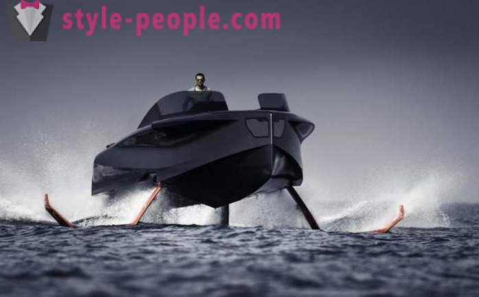 Yacht di lusso ha presentato al salone di Dubai