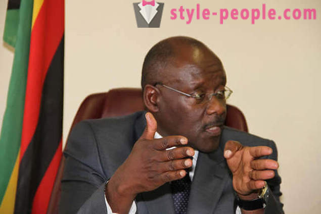 Il ministro dello Zimbabwe non ha accettato la dimensione dei preservativi cinesi