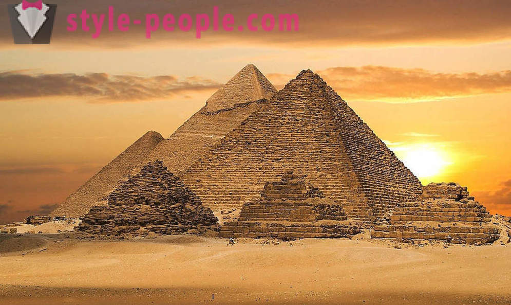 Dove in piramidi fatto in Egitto