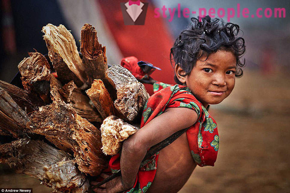 Gli ultimi cacciatori-raccoglitori: la vita di una tribù primitiva in Nepal