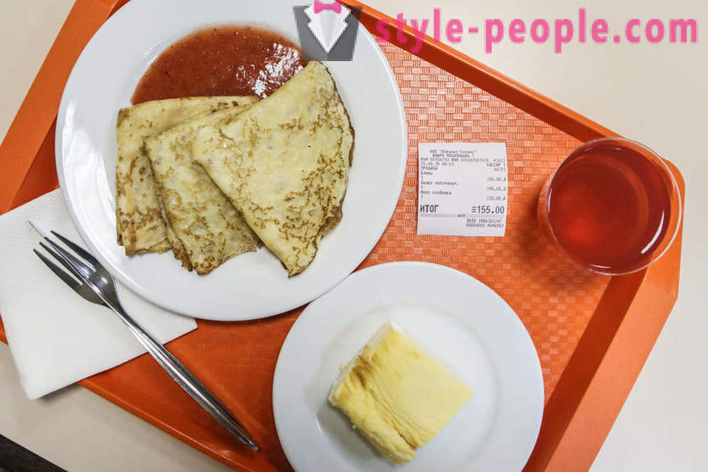 Crisi figizis Abbiamo trovato il pranzo a buon mercato a tutti gli aeroporti di Mosca