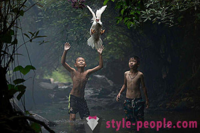 Rivista National Geographic ha nominato i vincitori del concorso annuale fotografico per i viaggiatori