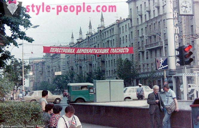 Passeggiata a Mosca nel 1989