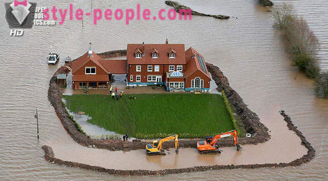 Inondazioni nel sud-ovest dell'Inghilterra
