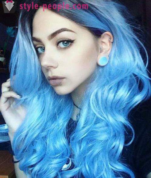 La ragazza con i capelli blu: caratteristiche, descrizioni e curiosità