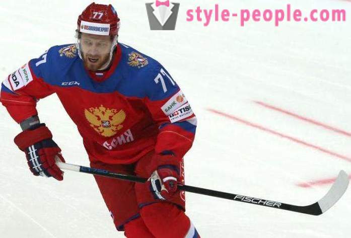 Anton Belov hockey russo: biogrfiya, carriera sportiva, la vita personale